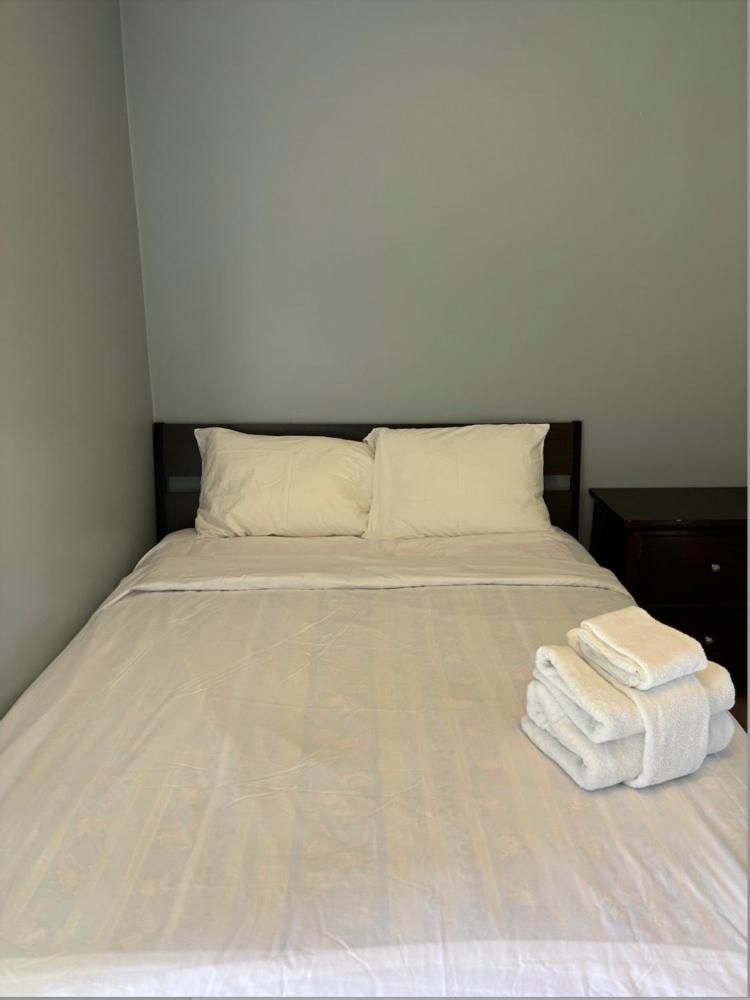 Cozy Retreat On Sandpiper Court - Room H With Share Bathroom Richmond Exterior foto